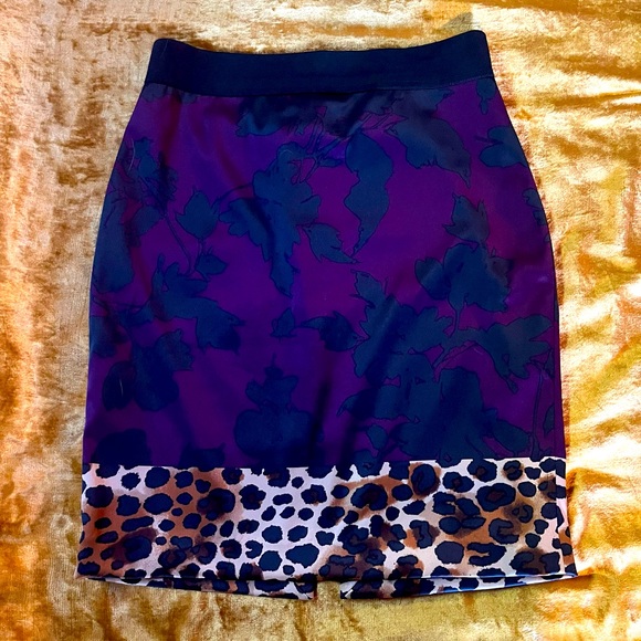 Express Pencil Skirt - Picture 1 of 2